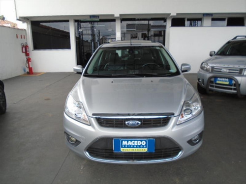 Imagem 6 de 14 de Ford Focus 2.0 Titanium Hatch 16v