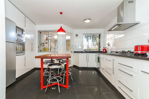Departamento En Venta De 3 Dorm. En Providencia