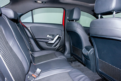 Imagen 12 de 14 de Mercedes-benz A200 Sedan At 2020