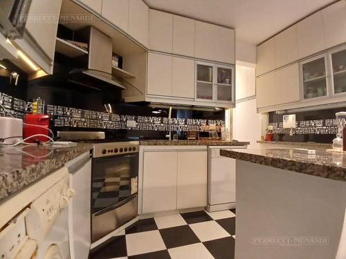Piso 4 Ambientes En Venta - Villa Ballester Centro