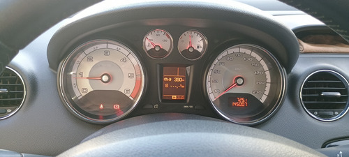 Peugeot 408 1.6 Allure Hdi 115cv