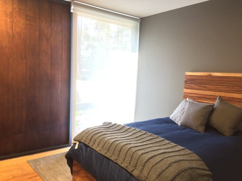 Casa En Venta En Circuito Avándaro, Valle De Bravo