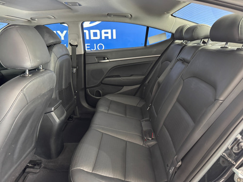 Hyundai Elantra 2.0 Limited Tech Navi At