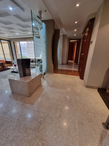 Alquiler De Apartamento En Terrazas Del Country, Residencia Amazonas Ns