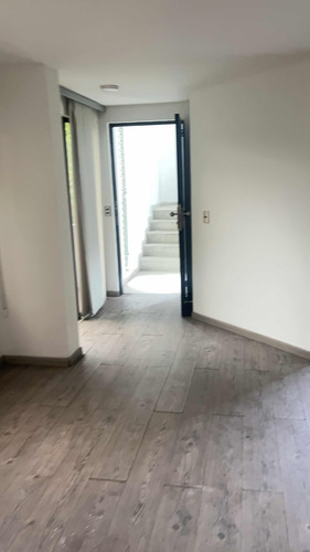 Apartamento Central 4 Habitaciones 4 Piso Sin Ascensor