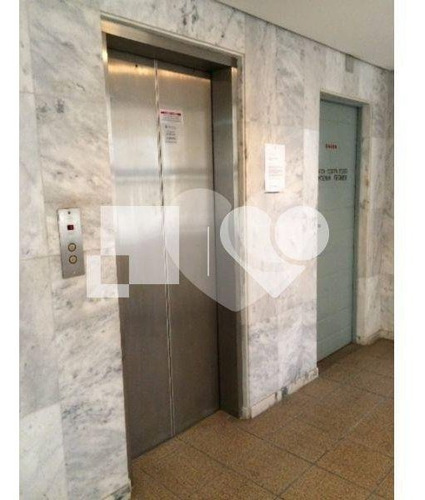 Imagem 24 de 25 de Sala Comercial Com Área Externa ,na Av. Getúlio Vargas , Menino Deus - Reo418449
