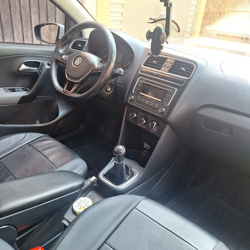 Volkswagen Polo 1.6 Mt