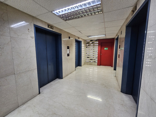 Oficina En Venta En Av. Universidad Eu 25-18244