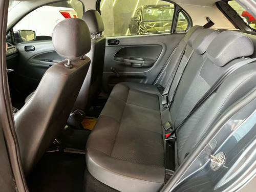 Volkswagen Gol 1.0 Flex 12V 5p