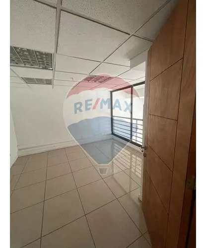 Local Comercial Piso 1