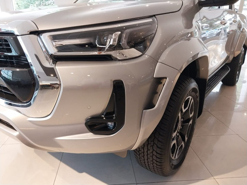 Toyota Hilux 2.8 Cd Srv 177cv 4x4 At