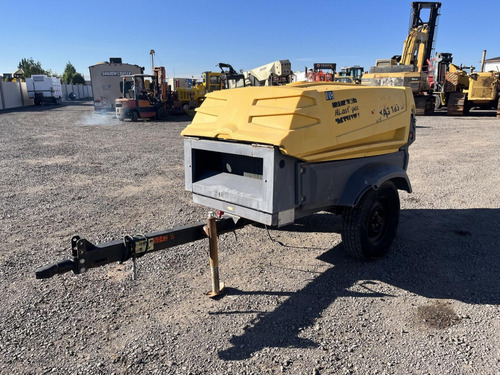 Compresor De Aire Atlas Copco Xas185jd Año 2013 Folio 13817