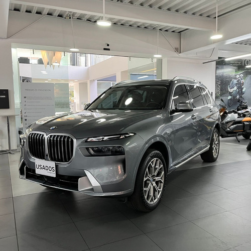 BMW X7 3.0 Xdrive 40i Pure Excelence