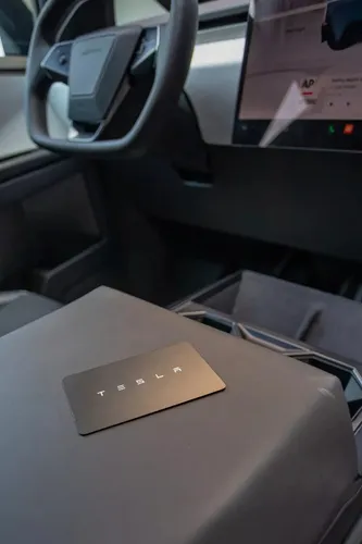 Tesla Cybertruck Foundation Series 2025