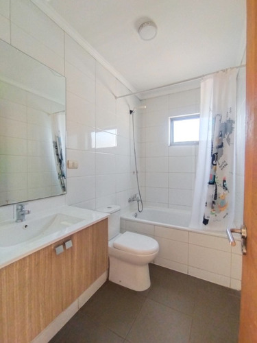 Venta Excelente Casa Con Amplio Patio 3d/3b/3 E.