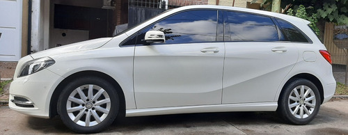 Mercedes Benz B200