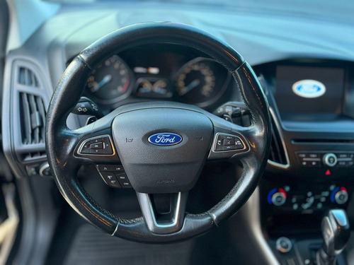 Ford Focus Sedan 2.0 16V 4P FLEX SE POWERSHIFT AUTOMÁTICO