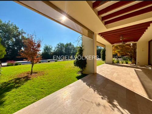 Casa Moderna Posibilidad De Arriendo Con Opción A Compra