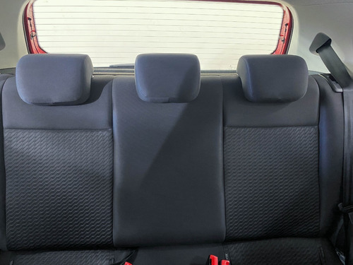 Imagem 9 de 17 de Volkswagen Up