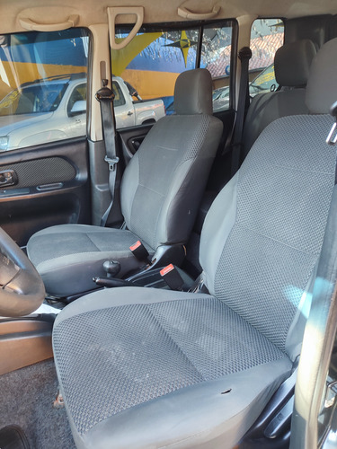 Mitsubishi Pajero TR4 2.0 Flex Aut. 5p