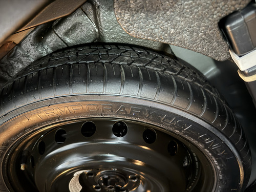 Jeep Renegade 1.8 16V FLEX LONGITUDE 4P AUTOMÁTICO