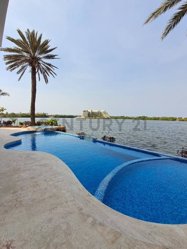 Villa En Alquiler