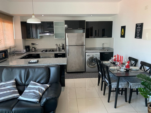 Apartamento En Alquiler Amueblado En Piantini.
