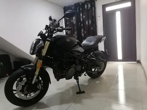 Benelli 752s