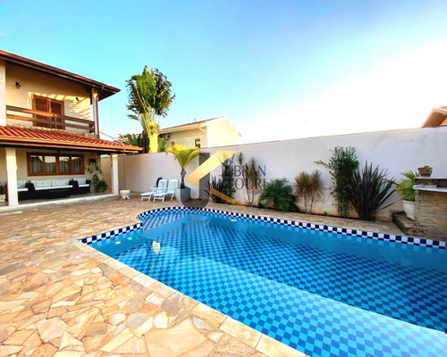 Imagem 18 de 30 de Charmoso Sobrado À Venda No San Conrado, Com 318 M² De Construção E 480 M² De Terreno. - C006376 - 70805164