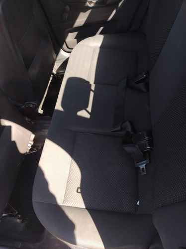 Volkswagen Voyage Voyage comfortline airbags ABS my14