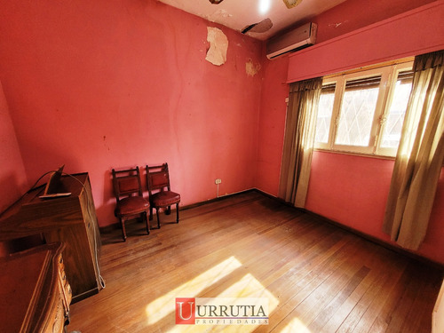 Imagen 19 de 30 de Casa En 1 Planta De 3 Amb Con Jardín Y Terraza. Oportunidad.
