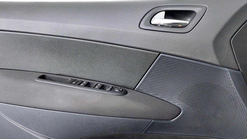 Imagen 17 de 22 de Peugeot 308 1.6 Allure