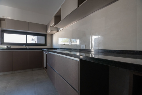 Imagen 5 de 29 de Venta Duplex Miradores De Manantiales 3dor 3 Baños
