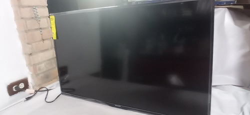Imagen 9 de 10 de Tv Sharp Lc-39le551u 39 Aquos Hd Led Pantalla Partida