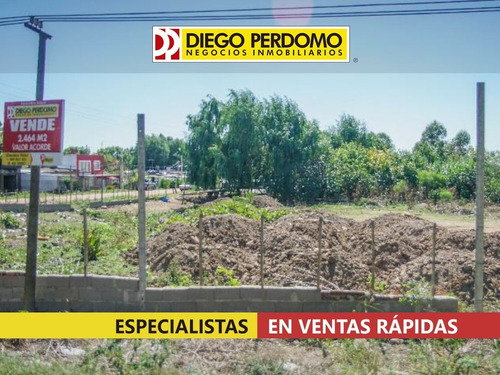 Terreno De 2464 M² En Venta. Santiago Vázquez