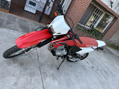 Honda Tornado 250 Año 2017