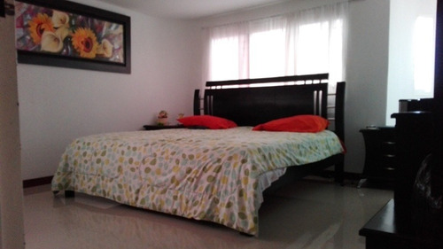 Imagen 13 de 21 de Casa En Venta Charallave Los Samanes (rm)