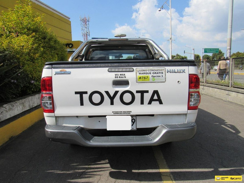 Imagen 25 de 25 de Toyota Hilux 2.5 4x4
