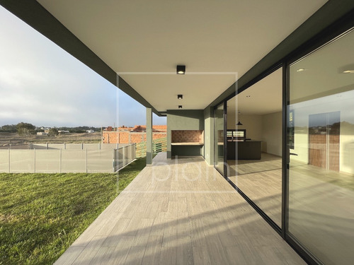 Imagen 7 de 14 de Casa A Estrenar En Venta Barrio Ecuestre Costa Esmeralda