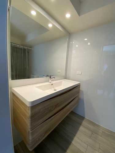 Bonito Departamento En Una Excelente Ubicación.