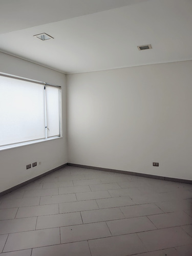 Amplio Moderno Local Comercial En Arriendo Con Opc De Compra