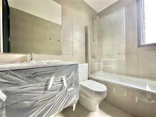 Venta Departamento Vitacura: Nueva Costanera 2est + 1bod