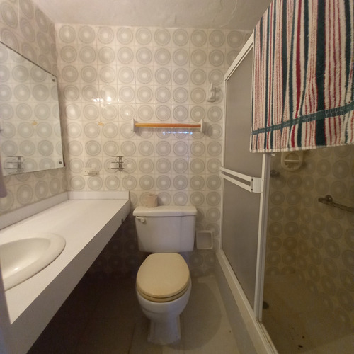 Vendemos Pent-house En El Centro Vacacional Camurimar - Camuri Grande. 3/3/2 - Ver Video - Xavijennyinmuebles