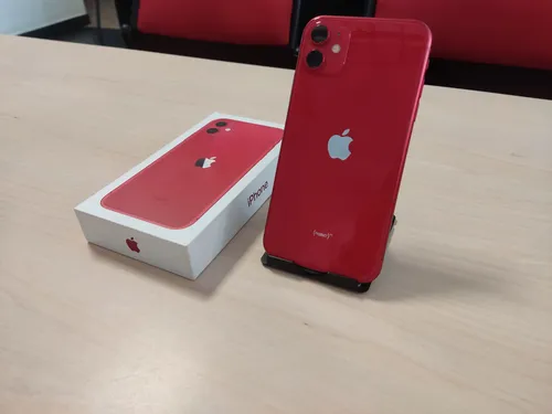 Celular iPhone 11 Color Rojo (Usado)
