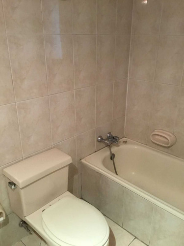 Amplio Dpto 3d+2b En Av. Holanda, Providencia (97165)