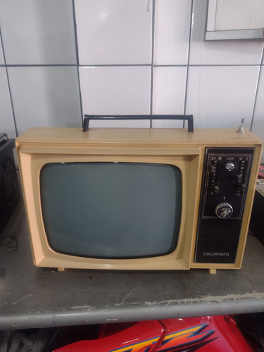 Televisão Colorado Valvulada (Usado)