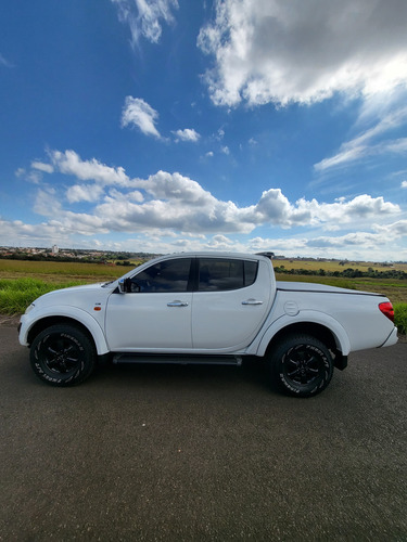 Mitsubishi L200 2.4 Triton Hls Cab. Dupla Flex 4p