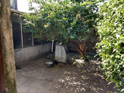 Ph En Venta - 3 Dormitorios 2 Baños - Isidro Casanova