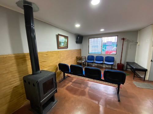 Arriendo Comercial En Calle Lautaro, Coronel (63064)