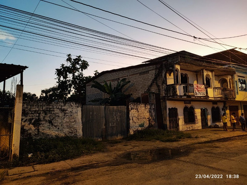 Casa Con Amplio Terreno En Santa Lucia-guayas